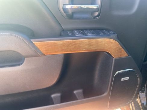 Used 2019 Chevrolet Silverado 2500 LTZ w/ Duramax Plus Package image 14