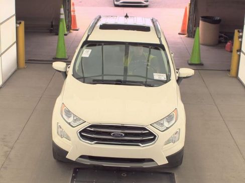 Used 2020 Ford EcoSport Titanium image 2