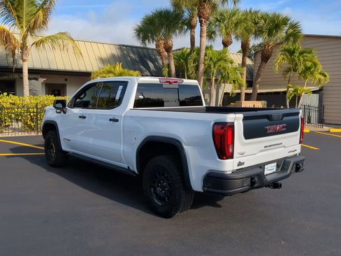 Used 2024 GMC Sierra 1500 AT4X w/ AT4X AEV Edition image 8