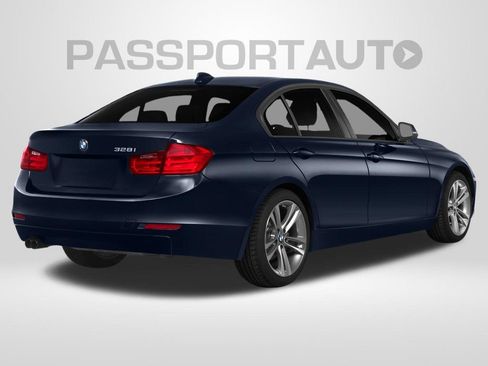 Used 2015 BMW 320i xDrive Sedan AWD/4WD image 2