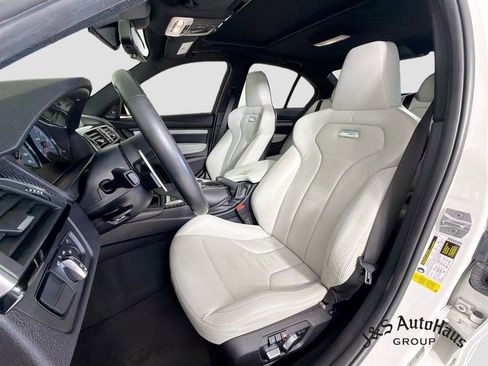 Used 2017 BMW M3 RWD image 11