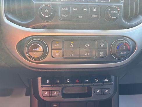 Used 2018 Chevrolet Colorado ZR2 AWD/4WD image 27