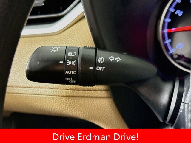 Certified 2019 Toyota RAV4 XLE w/ Convenience Package FWD image 15