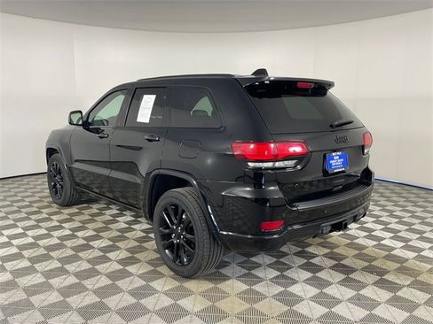 Certified 2021 Jeep Grand Cherokee Laredo X image 20