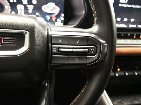 Used 2024 GMC Canyon AT4 w/ Canyon Safety Plus Package image 24