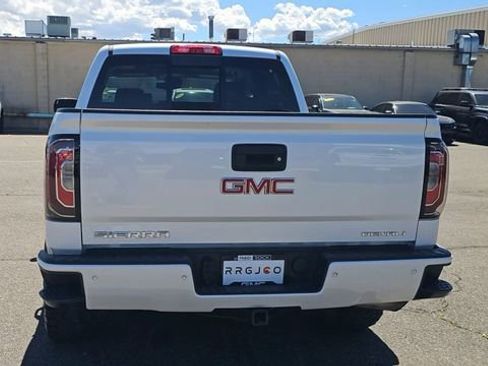 Used 2018 GMC Sierra 1500 Denali w/ Denali Ultimate Package image 7