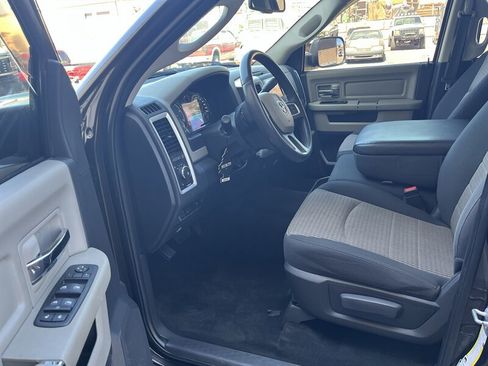 Used 2011 RAM 3500 Big Horn AWD/4WD image 9