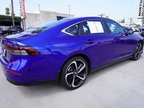 Used 2025 Honda Accord Sport image 7