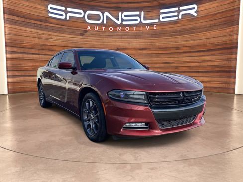Used 2018 Dodge Charger GT image 9