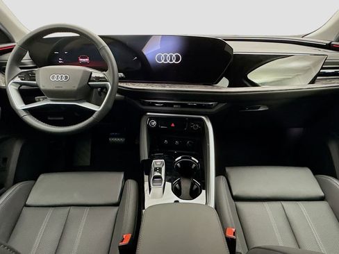 Used 2025 Audi Q5 Premium Plus w/ Premium Plus AWD/4WD image 14