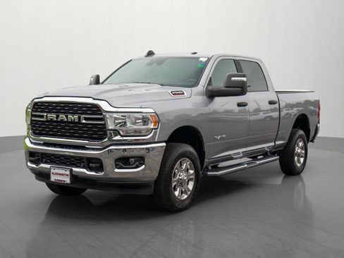 Used 2024 RAM 2500 Big Horn w/ Safety Group AWD/4WD image 3
