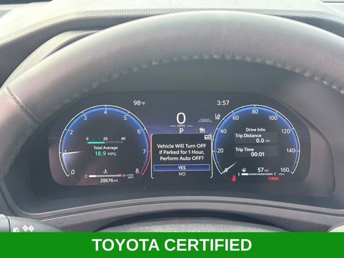 Used 2025 Toyota Grand Highlander FWD image 17