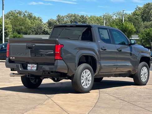 New 2026 Toyota Tacoma SR5 AWD/4WD image 4