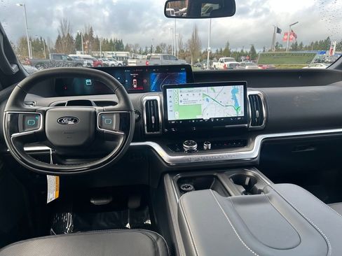 New 2025 Ford Expedition Max Platinum w/ Stealth Performance Package image 15