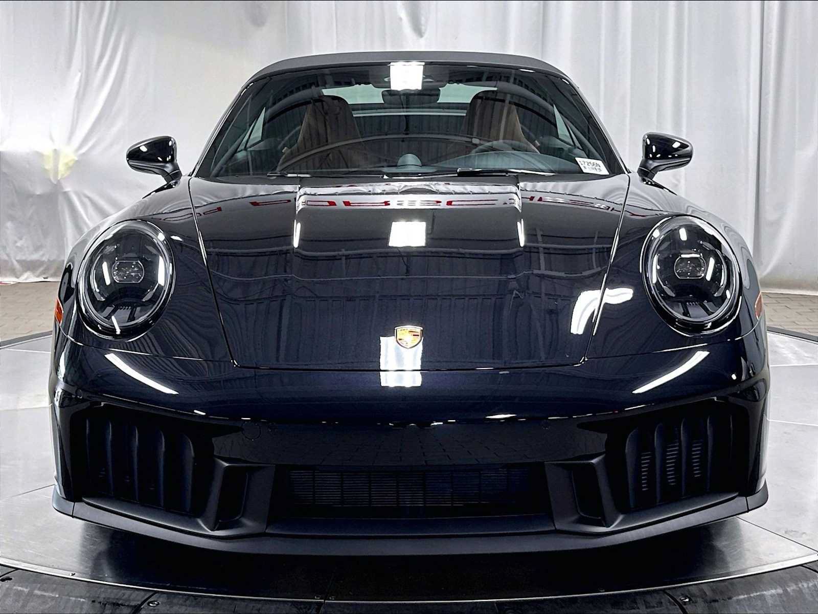 Used 2026 Porsche 911 Carrera GTS RWD image 12