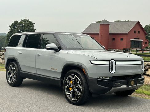 Used 2022 Rivian R1S Launch Edition AWD/4WD image 21
