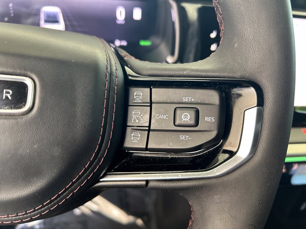 Used 2024 Jeep Wagoneer Launch Edition AWD/4WD image 49