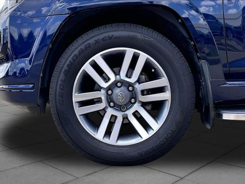 Used 2024 Toyota 4Runner TRD Sport AWD/4WD image 10