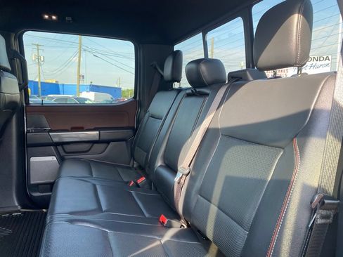 Used 2022 Ford F150 Lariat w/ Equipment Group 502A High AWD/4WD image 16