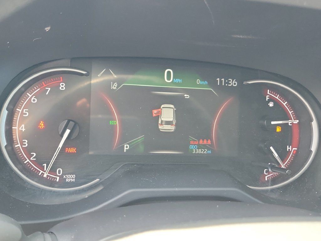 Used 2025 Toyota RAV4 LE AWD/4WD image 26