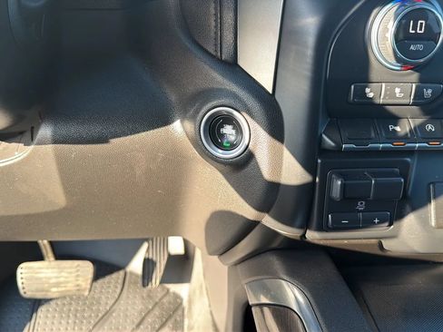 Used 2019 Chevrolet Silverado 1500 LTZ w/ LTZ Plus Package AWD/4WD image 80