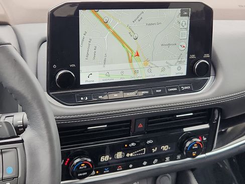 Used 2022 Nissan Rogue SL w/ SL Premium Package image 14