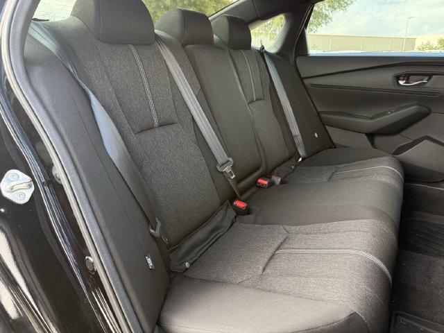 Used 2025 Honda Accord Sport image 28