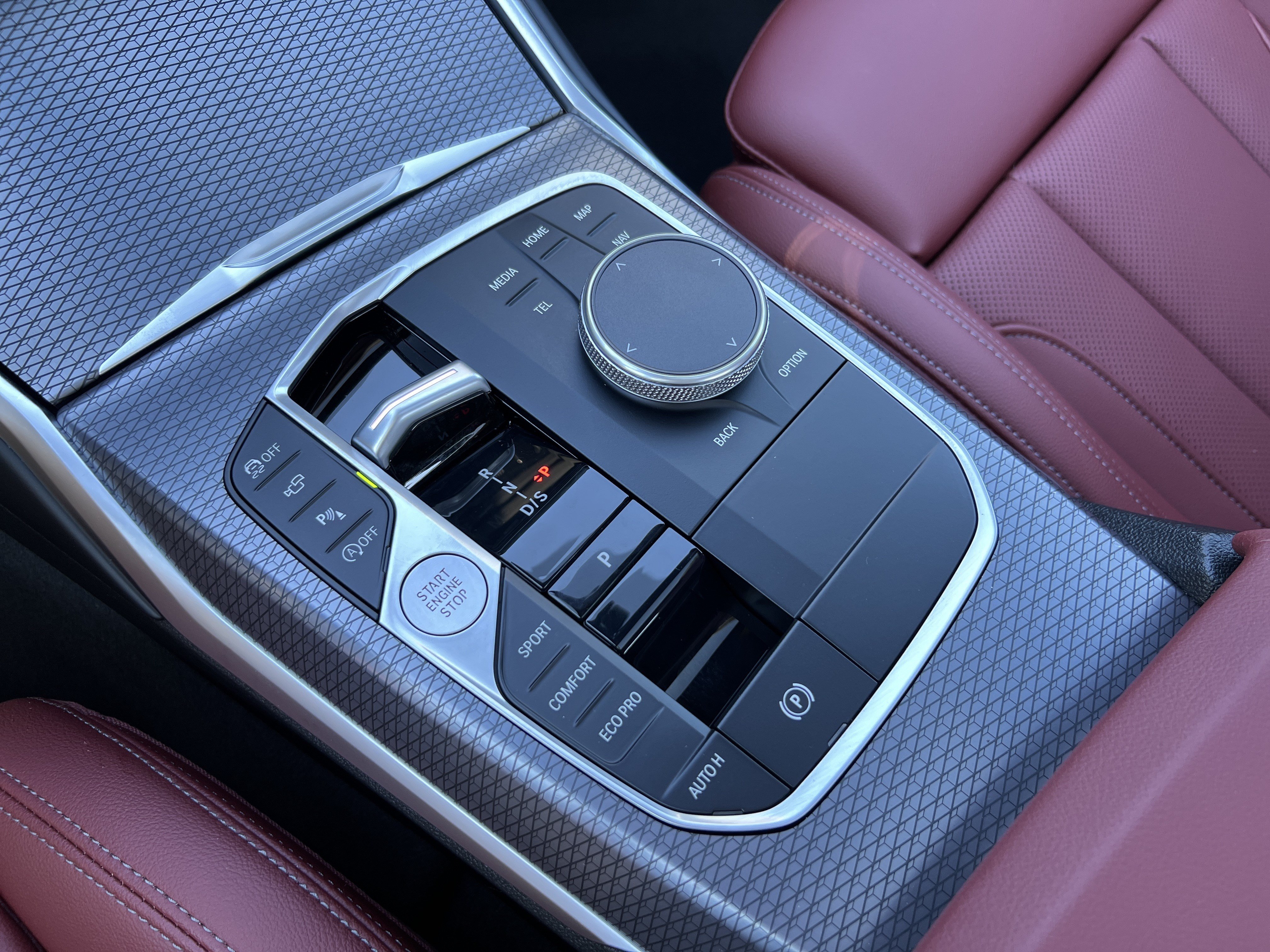 Certified 2025 BMW 330i Sedan RWD image 26