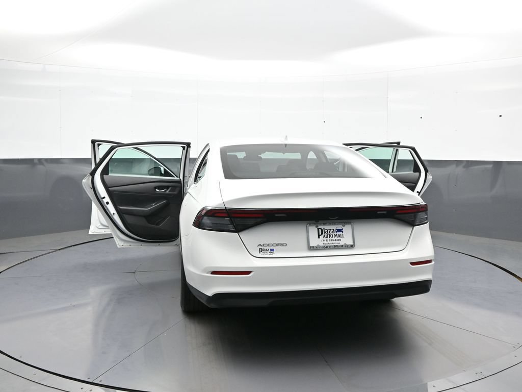 Certified 2023 Honda Accord EX image 46