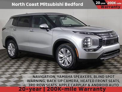 New 2026 Mitsubishi Outlander ES