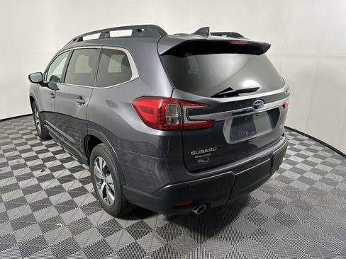 Used 2025 Subaru Ascent Premium AWD/4WD image 5