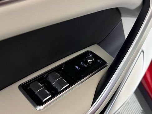 Certified 2026 Jaguar F-PACE R-Dynamic S AWD/4WD image 26
