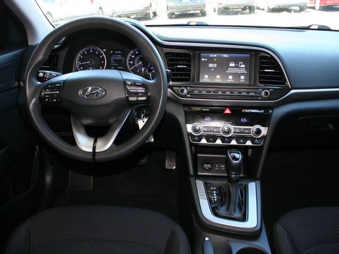 Used 2020 Hyundai Elantra SEL w/ Cargo Package (C1) FWD image 14