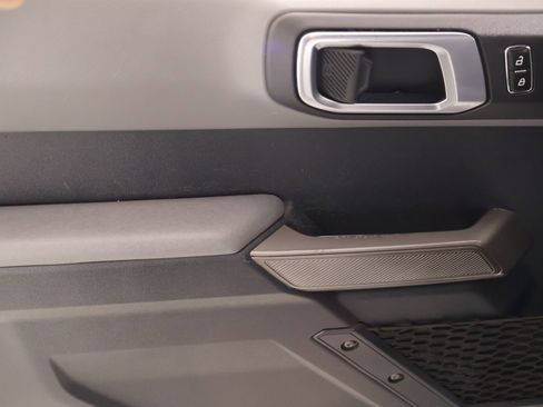 Used 2023 Ford Bronco Black Diamond image 16