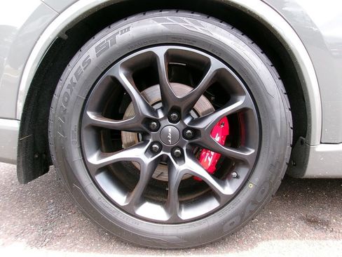 Used 2021 Dodge Durango SRT Hellcat w/ Technology Group AWD/4WD image 16