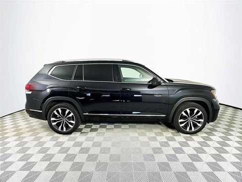 Used 2022 Volkswagen Atlas SEL Premium image 8