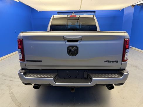 Used 2022 RAM 1500 4x4 Crew Cab image 6