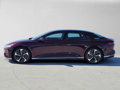 Used 2025 Lucid Air Touring AWD/4WD image 6