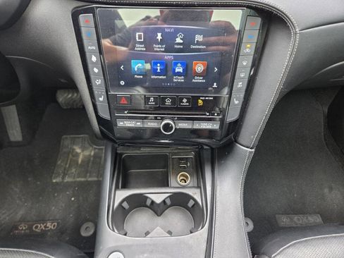 Used 2019 INFINITI QX50 Essential w/ Premium Heat Package FWD image 33