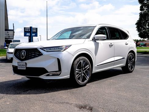 Certified 2026 Acura MDX w/ Advance Package AWD/4WD image 6
