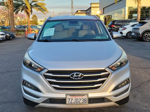 Used 2017 Hyundai Tucson Sport FWD image 6