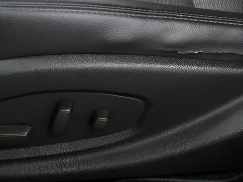 Used 2015 Chevrolet Impala LT FWD image 18