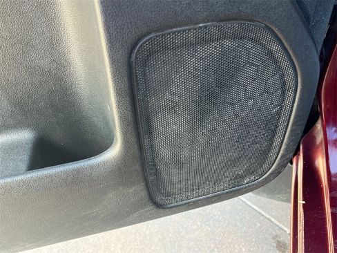 Used 2016 Chevrolet Silverado 2500 LT w/ LT Convenience Package image 16