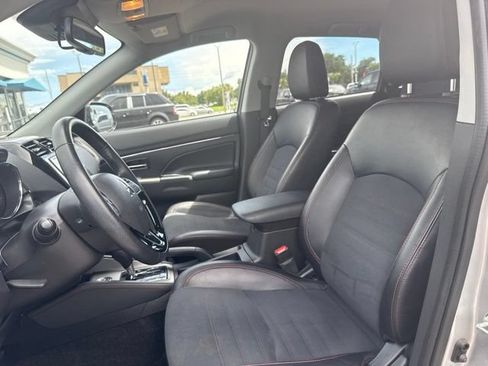 Used 2024 Mitsubishi Outlander Sport ES AWD/4WD image 7