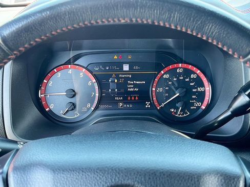 Used 2021 Nissan Titan PRO-4X w/ Pro-4x Utility Package image 12