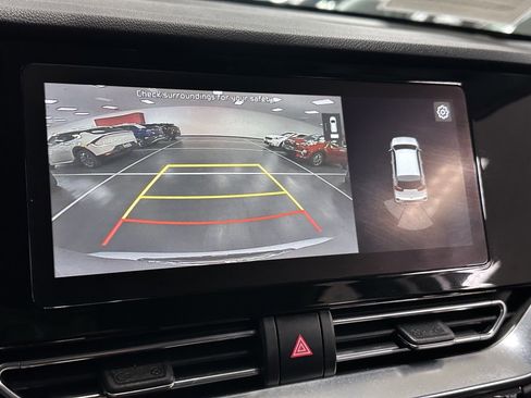 Used 2020 Kia Niro EX Premium image 23