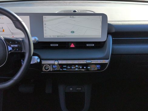 Used 2024 Hyundai Ioniq 5 SE image 29