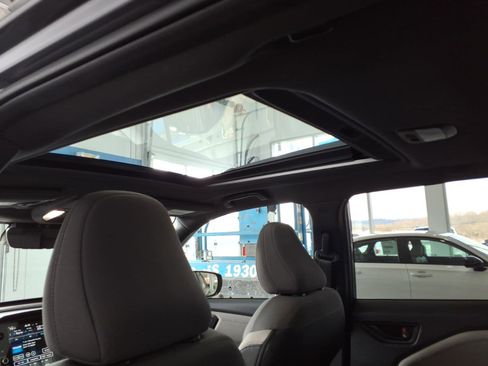 Certified 2025 Subaru Forester Premium w/ Convenience Package #1 image 17