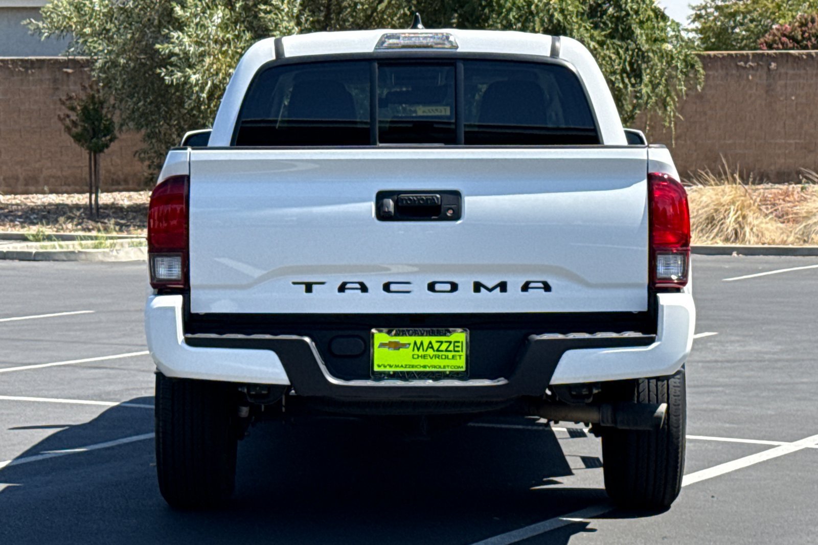 Used 2023 Toyota Tacoma SR w/ SR Convenience Package RWD image 12