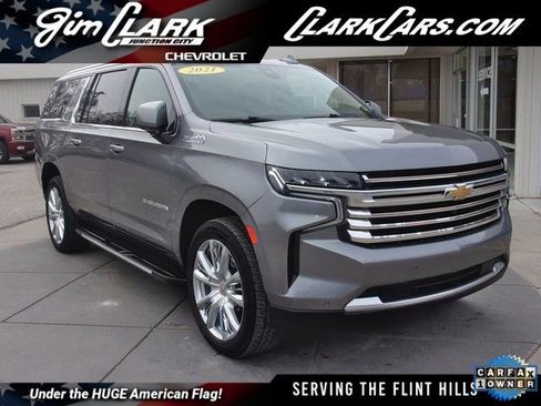 Used 2021 Chevrolet Suburban High Country image 1